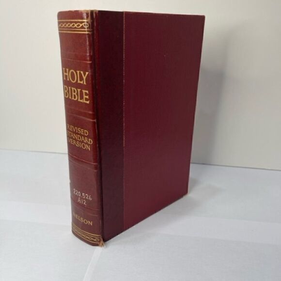 Holy Bible Revised Standard Version 1952 Thomas Nelson Red Book Good condition - - Picture 1 of 6
